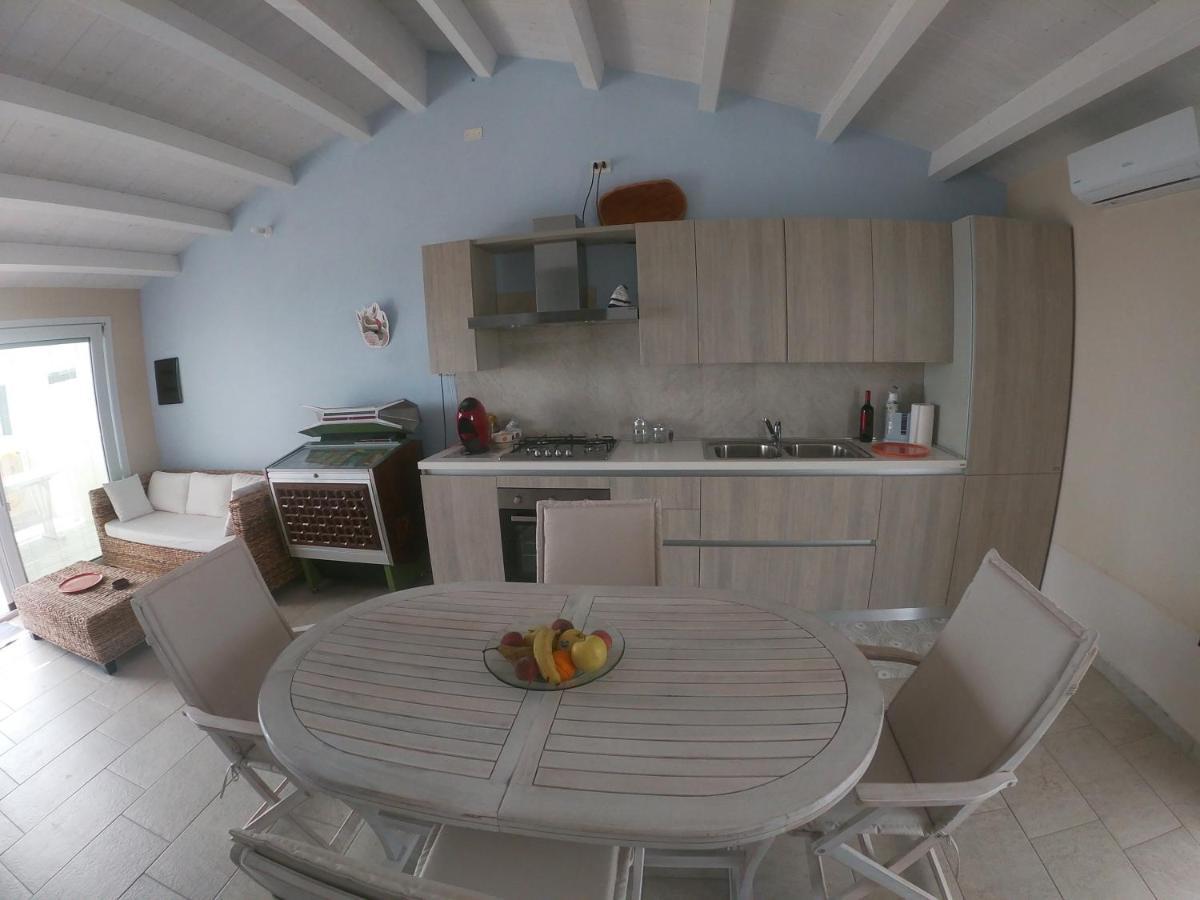 Fronte Mare S'Arena Scoada Apartment Putzu Idu Luaran gambar